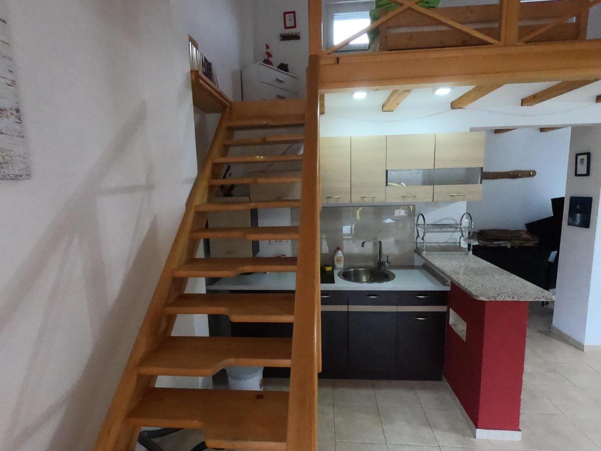 Villa Lyra Τρέμπινιε Εξωτερικό φωτογραφία