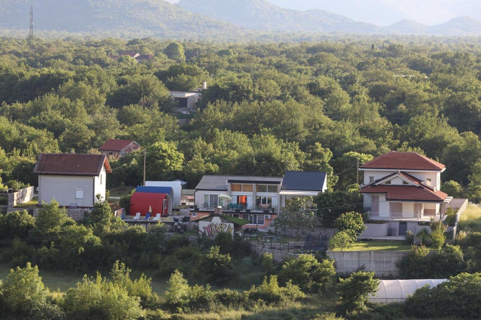 Villa Lyra Τρέμπινιε Εξωτερικό φωτογραφία